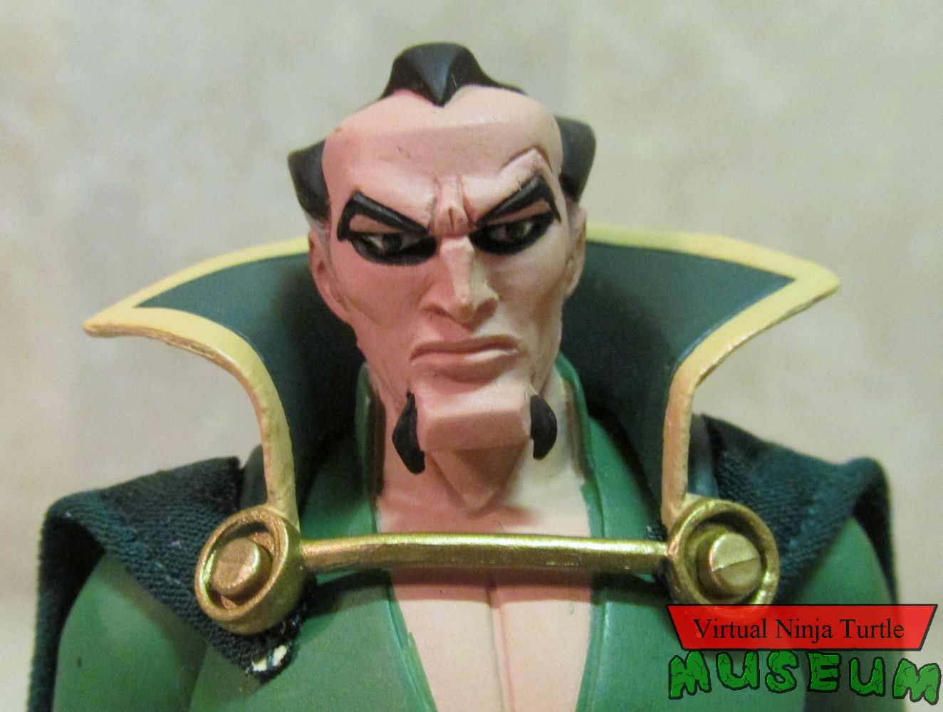 Ra's Al Ghul close up