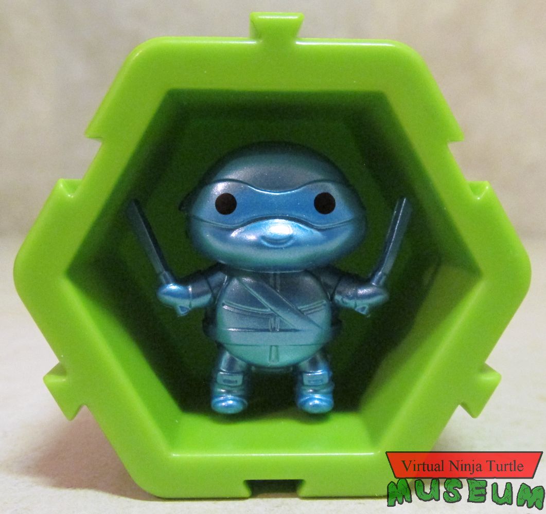 Metallic Leonardo nano pod