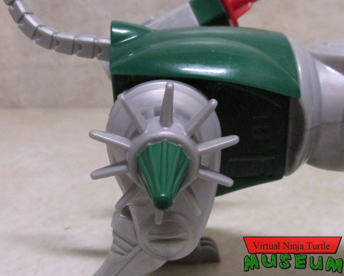 Classic Green Lion shoulder spike