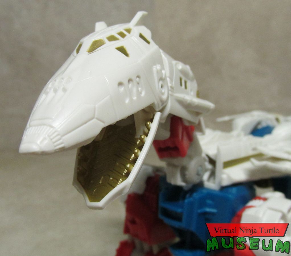 Sky Lynx head close up