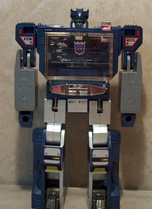 Soundwave robot mode